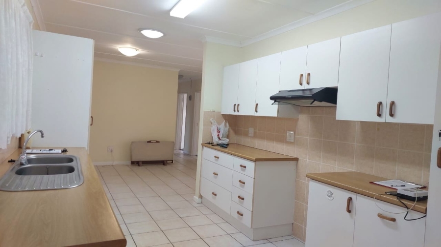 3 Bedroom Property for Sale in Gonubie North Eastern Cape